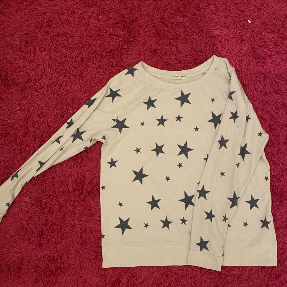 Long sleeve star top